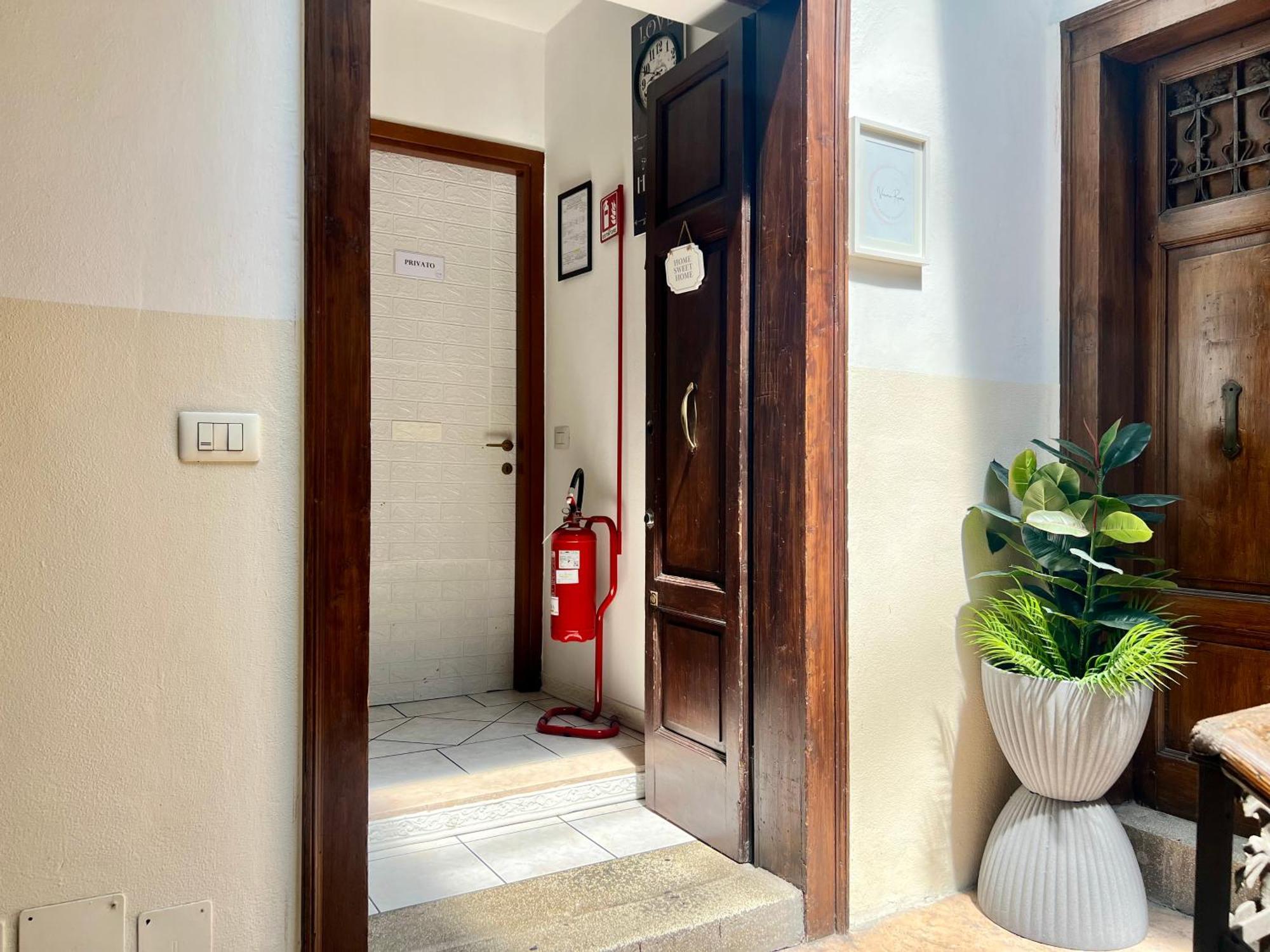 Verona Rooms — Photos 1