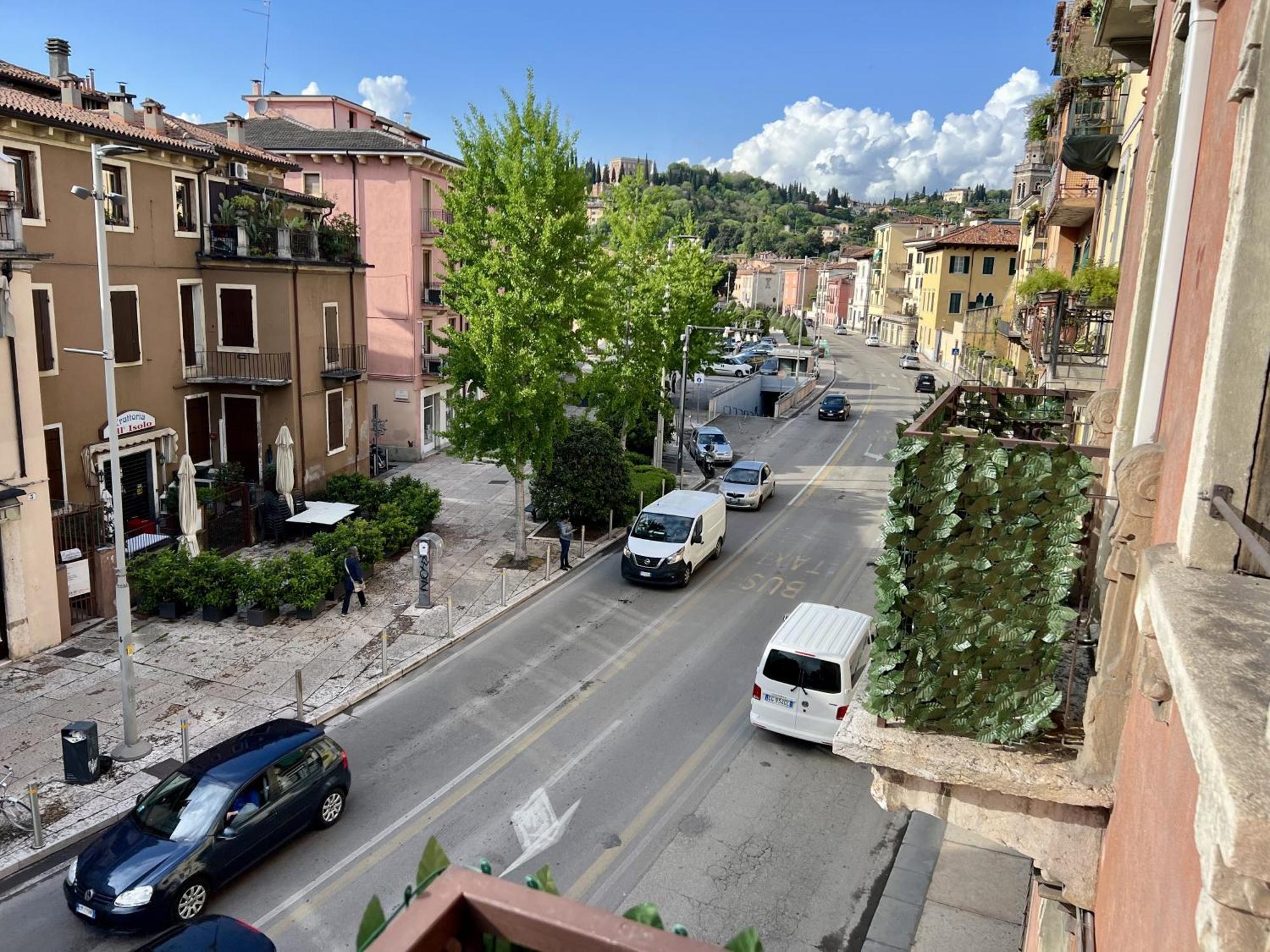 Verona Rooms, Verona